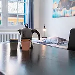 Apartment Hitrental Schmidgasse - *