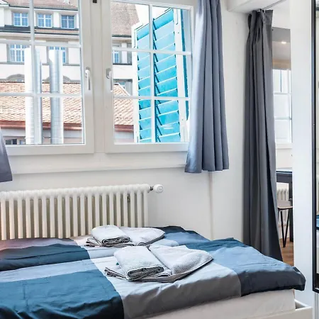 Hitrental Schmidgasse - * Zürih