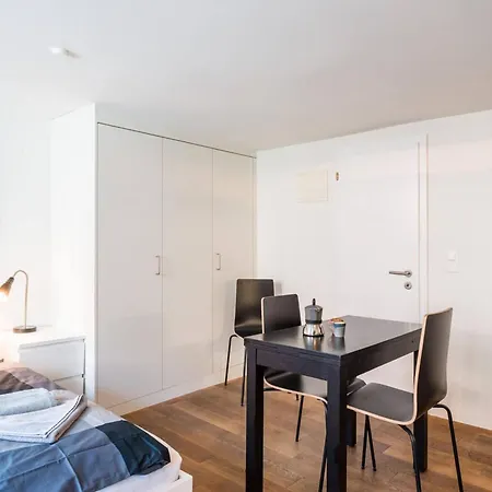 Hitrental Schmidgasse - * Zürih